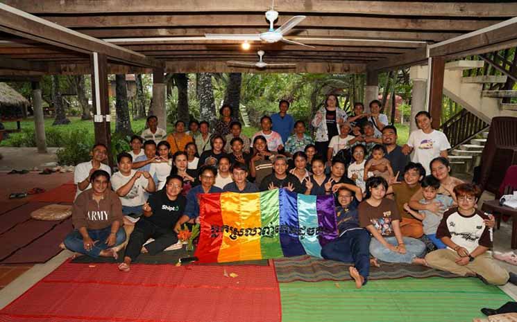 , Rainbow Community Kampuchea lutte pour les droits des LGBT+